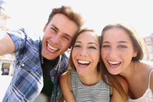 invisalign teen provider - group of teens